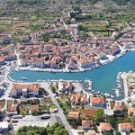 Croazia:-Stari-Grad,-antica-città-ricca-di-arte-e-storia