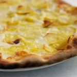 Croazia:-il-Trenenec,-la-pizza-di-patate-croata