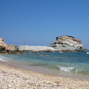 Ponza, la spiaggia di Frontone